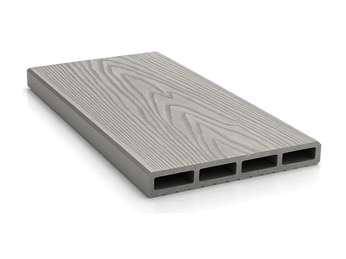 Placă de gard din WPC (lemn compozit) — Placa de gard 3D, din compozit de lemn și plastic WPC, culoare gri des — imagine 1
